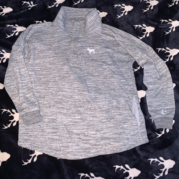 PINK Victoria's Secret Tops - PINK sweatshirt